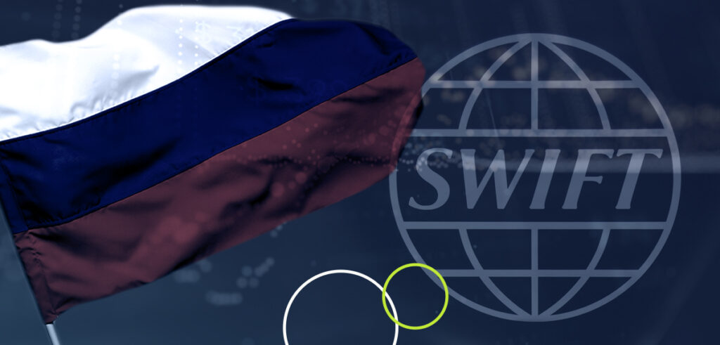 Bancos russos são excluídos do Swift; entenda o sistema